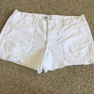 American Eagle White Shorts